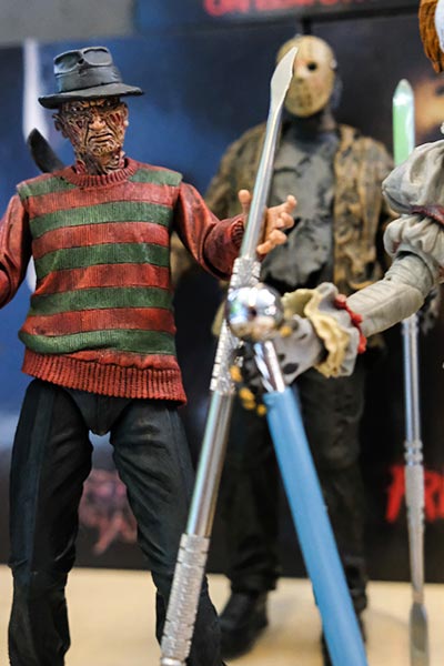 Pinces, serres-joints, lattes et bien plus